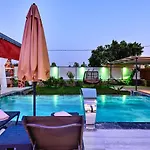 Cavdir 2 Bedroom Secluded With Private Pool Hot Tub ヴィラ