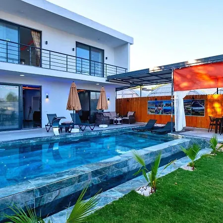 çavdır 2 Bedroom Secluded With Private Pool Hot Tub Villa Kalkan