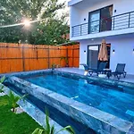 Cavdir 2 Bedroom Secluded With Private Pool Hot Tub