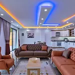 Cavdir 2 Bedroom Secluded With Private Pool Hot Tub * קלקן